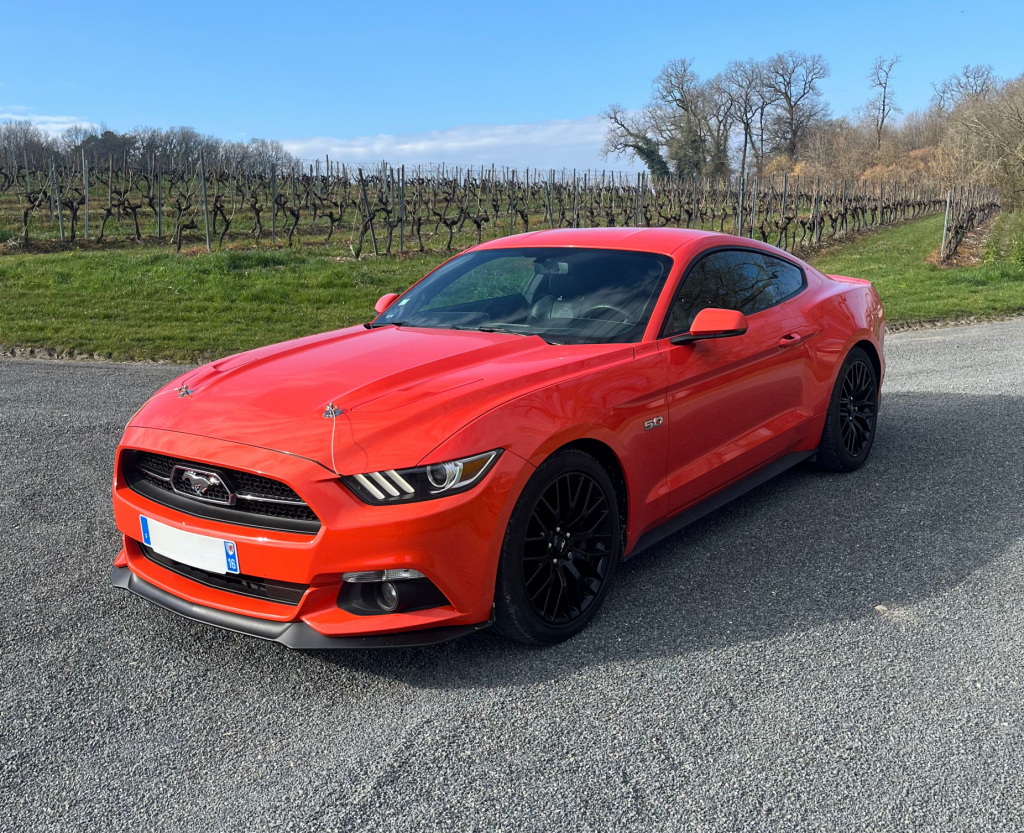 Ford mustang de 2017 avec un gros V8 5litres de 421 ch